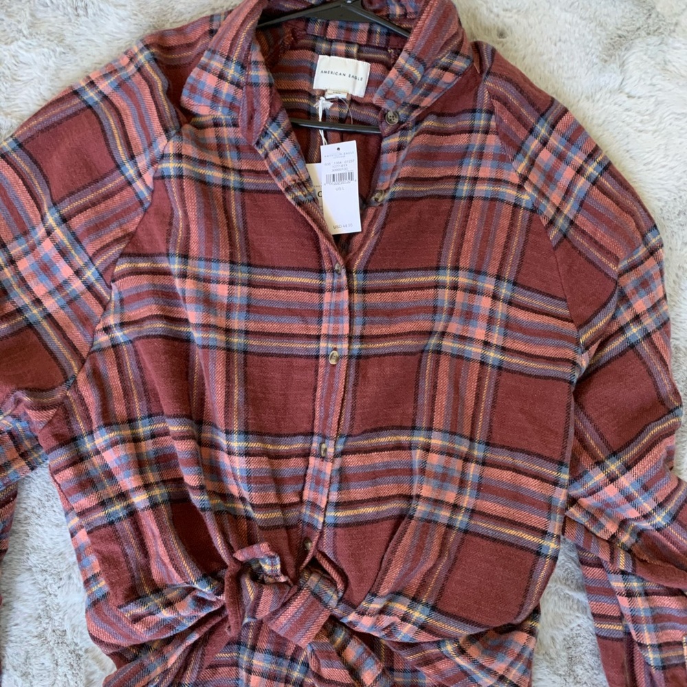 American Eagle tie-front/button-down flannel